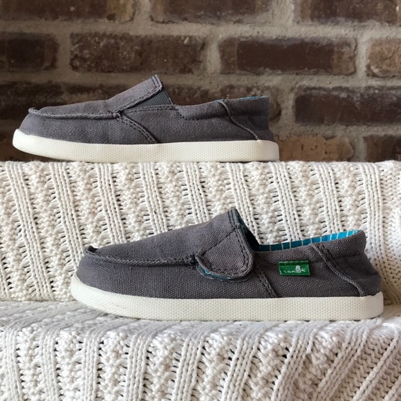 sanuk size 11